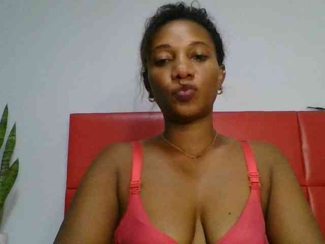Faozia webcam
