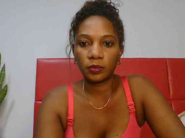 Faozia webcam