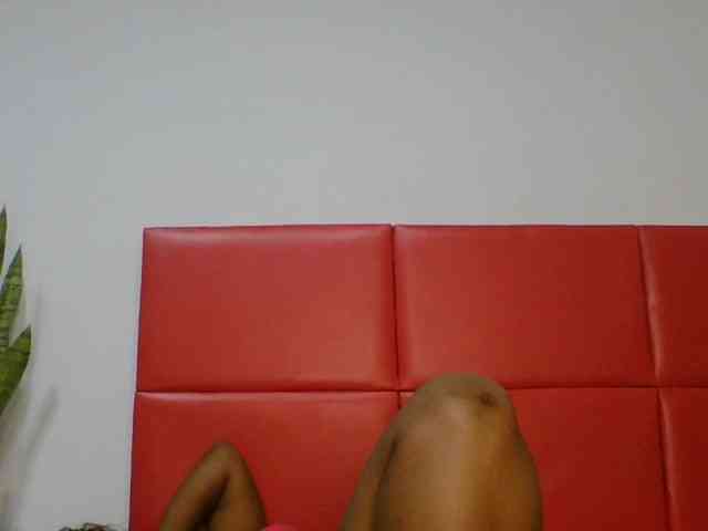 Faozia webcam