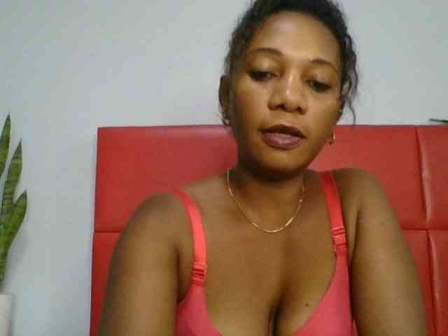 Faozia webcam
