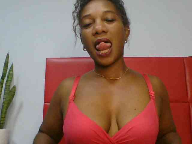 Faozia webcam
