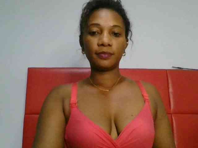 Faozia webcam