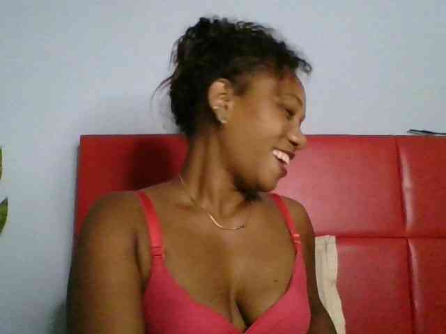 Faozia webcam