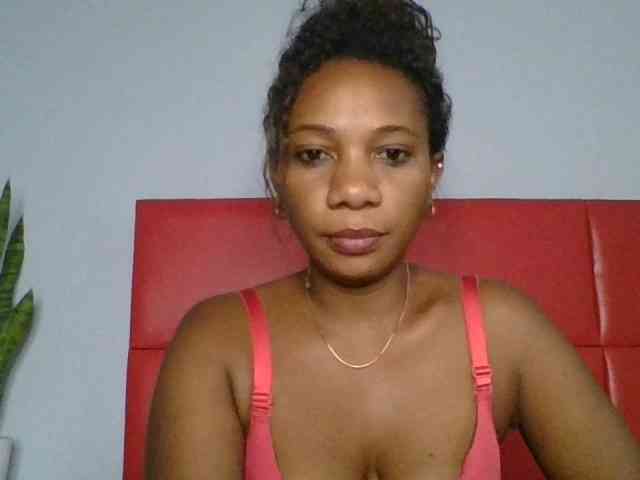 Faozia webcam