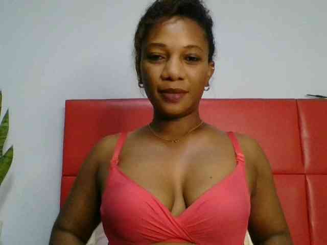 Faozia webcam