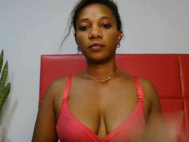 Faozia webcam