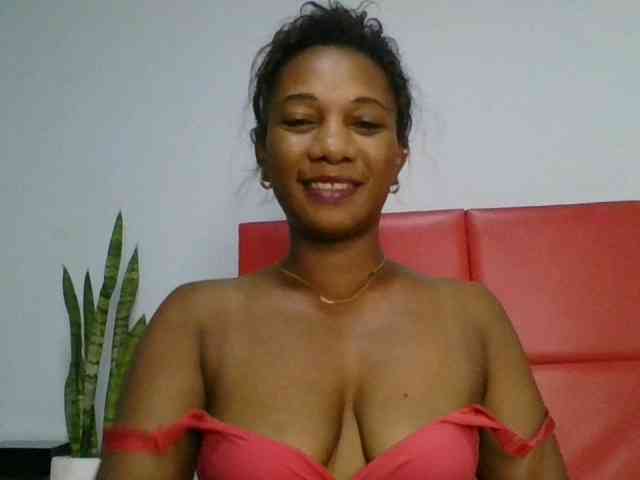 Faozia webcam