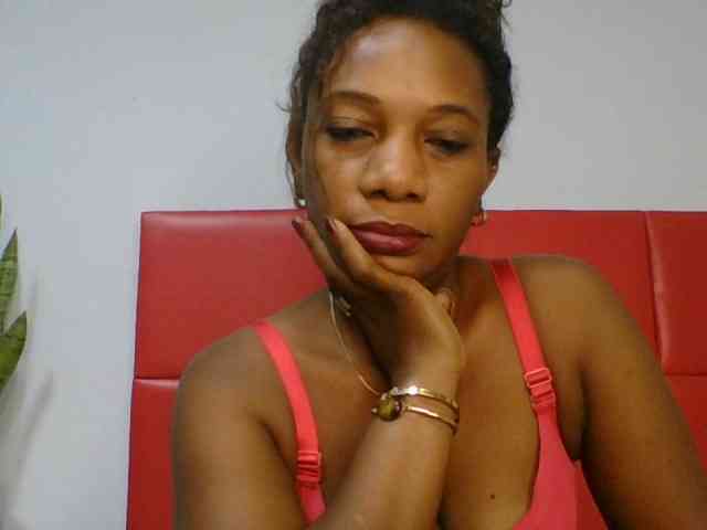 Faozia webcam