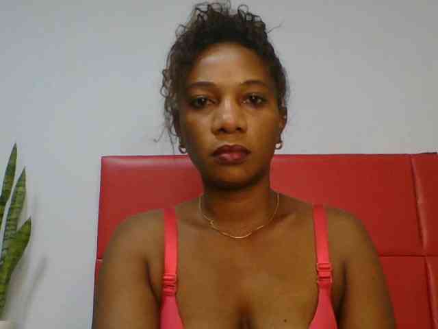 Faozia webcam
