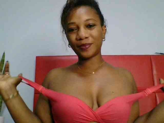 Faozia webcam