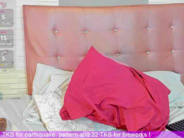 VictoriiaCross webcam