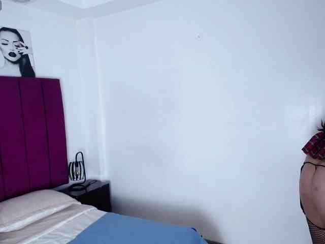 Miia-Colliins-- webcam