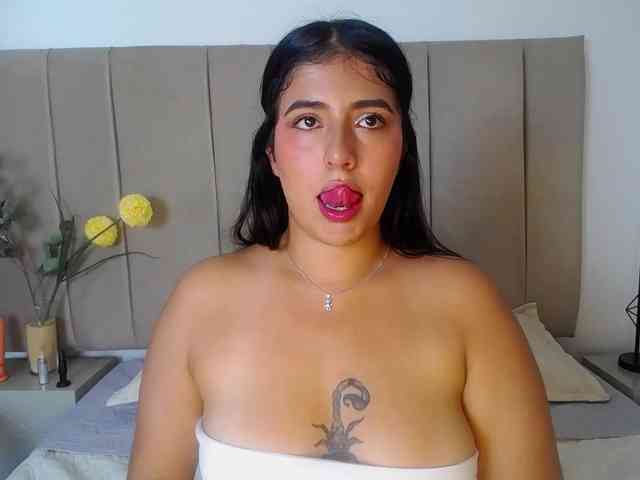 Miia-Colliins-- webcam