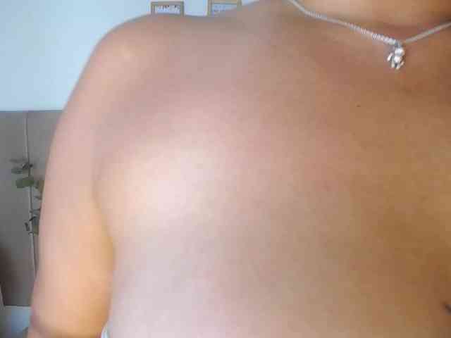 Miia-Colliins-- webcam