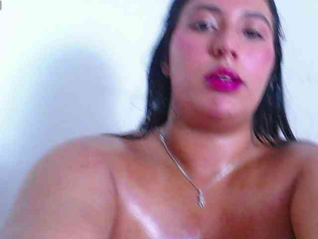 Miia-Colliins-- webcam