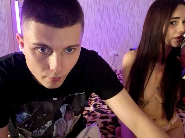 Vai a chattare su DenisSofia DenisSofia