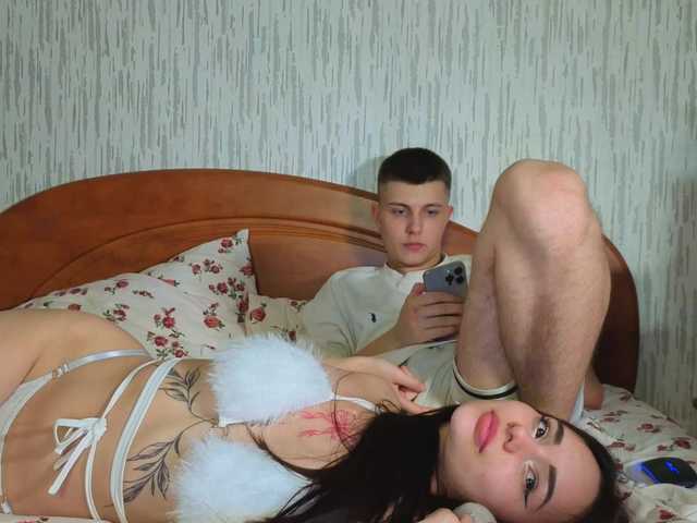 Vai a chattare su DenisSofia DenisSofia