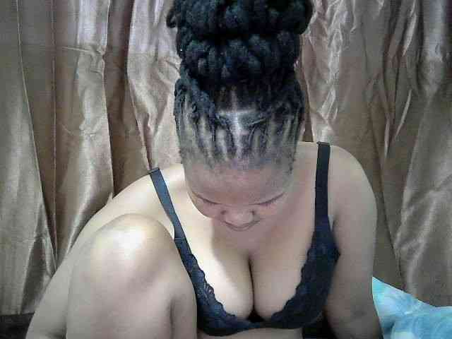 Shepretty webcam
