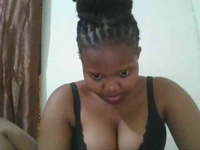 Shepretty webcam