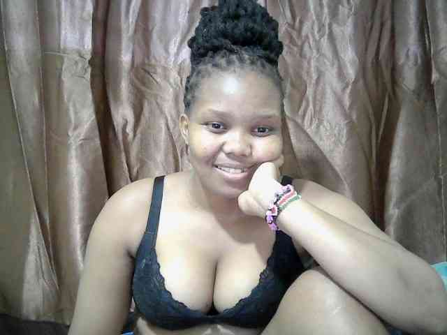 Shepretty webcam