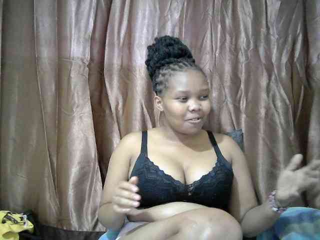 Shepretty webcam