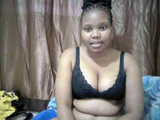 Shepretty webcam
