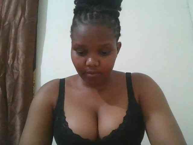 Shepretty webcam