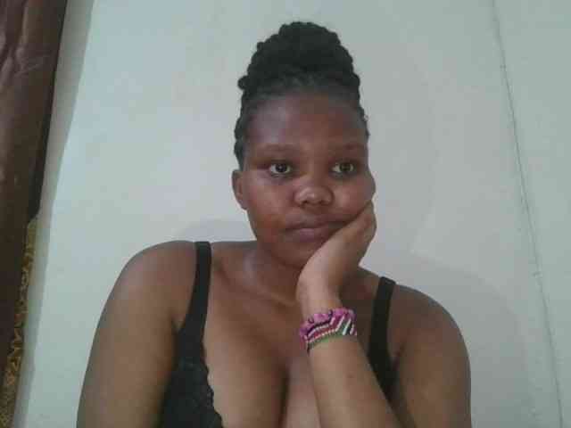 Shepretty webcam