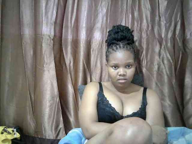 Shepretty webcam