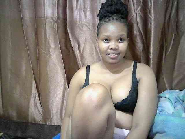 Shepretty webcam
