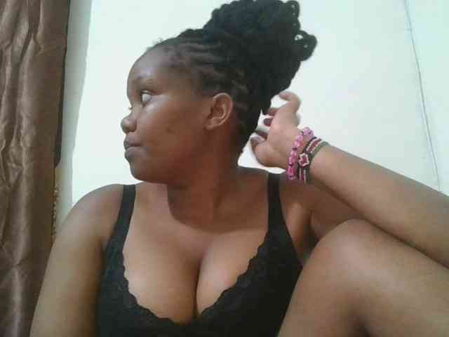 Shepretty webcam