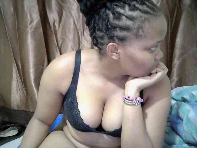 Shepretty webcam