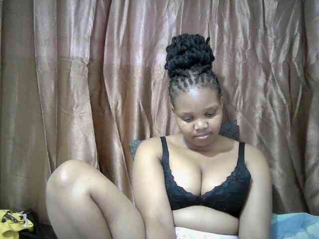 Shepretty webcam
