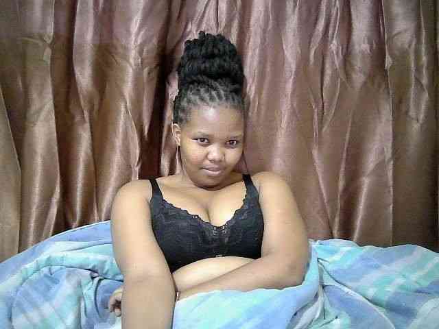 Shepretty webcam