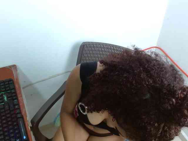 Aura-teen-hot webcam