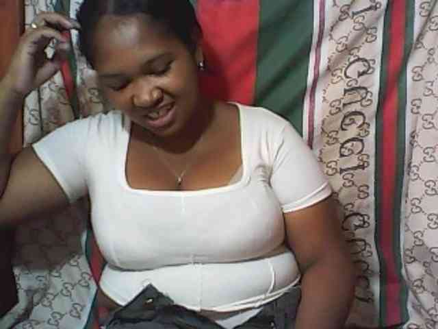 Leticiah webcam