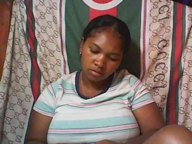 Leticiah webcam