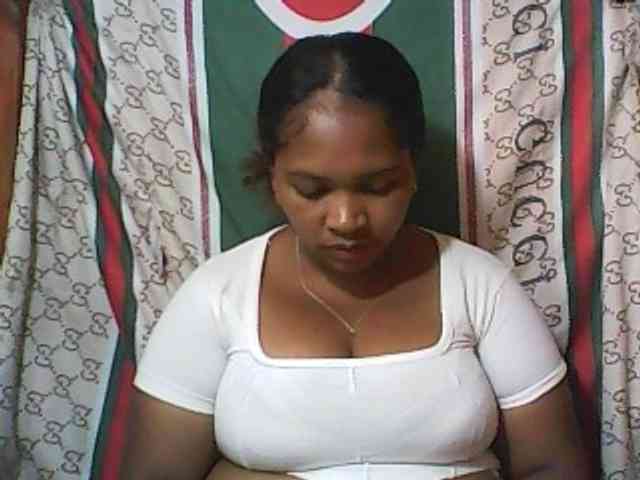 Leticiah webcam