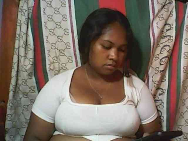 Leticiah webcam