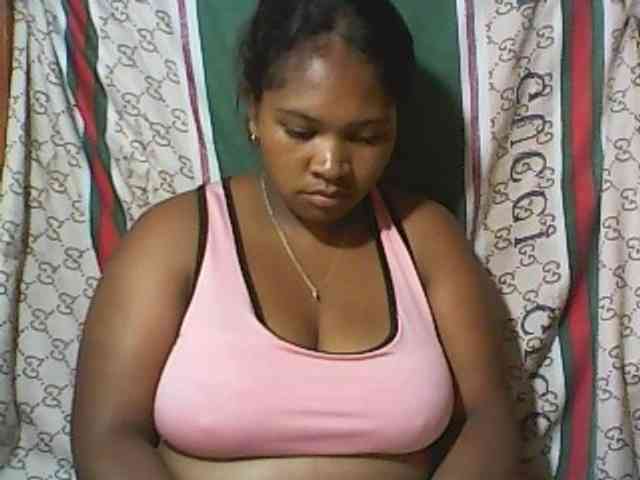 Leticiah webcam