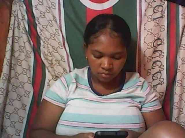 Leticiah webcam