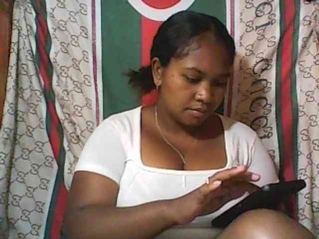 Leticiah webcam