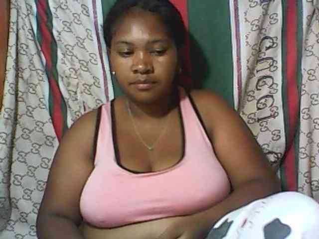Leticiah webcam