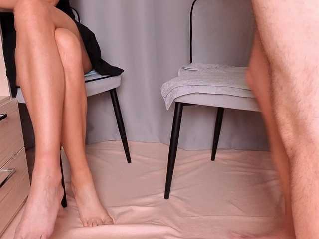 go to chat with FemdomWorld