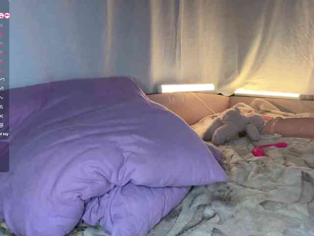 MargueritaMusto webcam