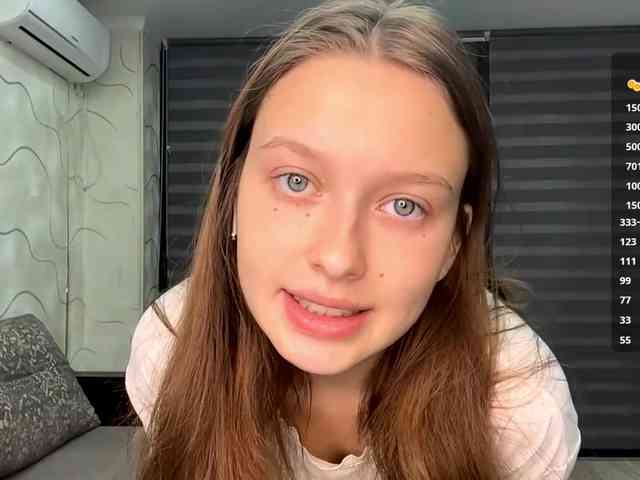 EvaLovesYouSoMuch webcam