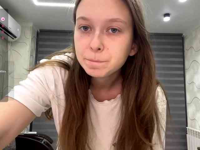 EvaLovesYouSoMuch webcam