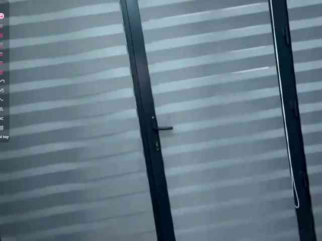 EvaLovesYouSoMuch webcam