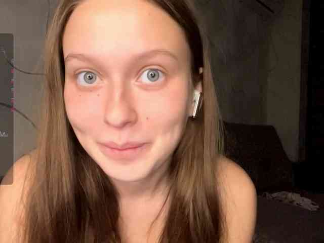 EvaLovesYouSoMuch webcam