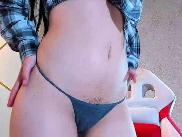 maddy-jacksonw webcam